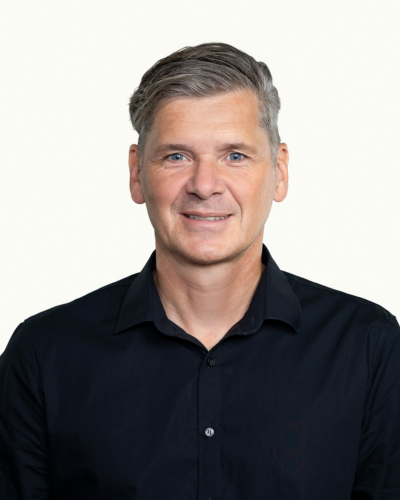 Schomborg-Axel-Produkt + Markt-web